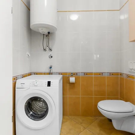 Beakovic Radosi A4 * Пореч