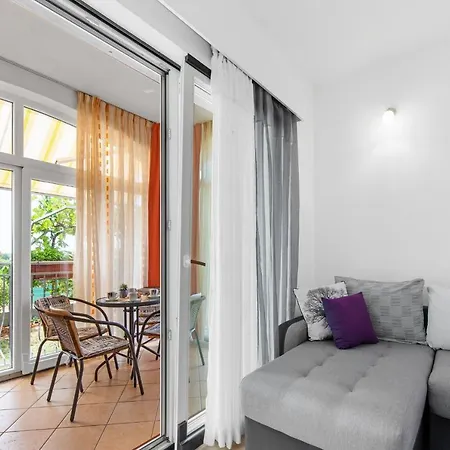 Beakovic Radosi A4 Апартаменты