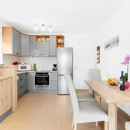 Beakovic Radosi A4 Apartmán Poreč